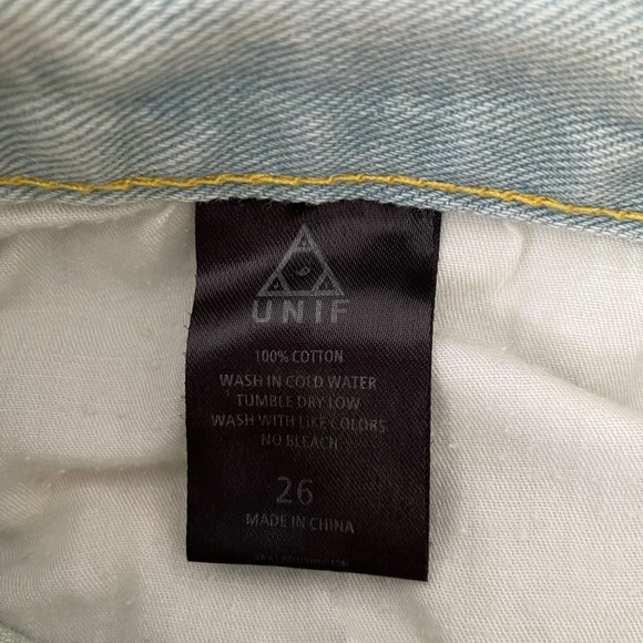 Ripped jeans from UNIF size 26 - Picture 2 of 4